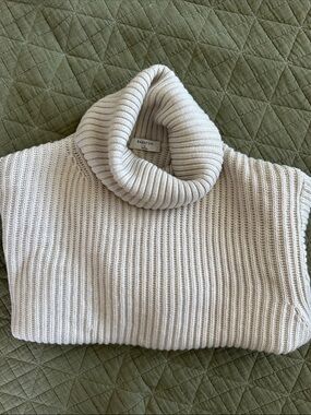 Babaton Ivory Ribbed cropped Turtleneck Sweater